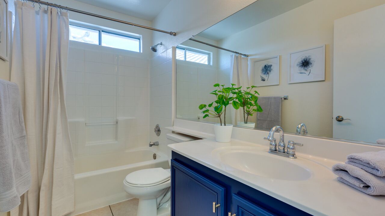 Photo of Bathroom in Green Valley