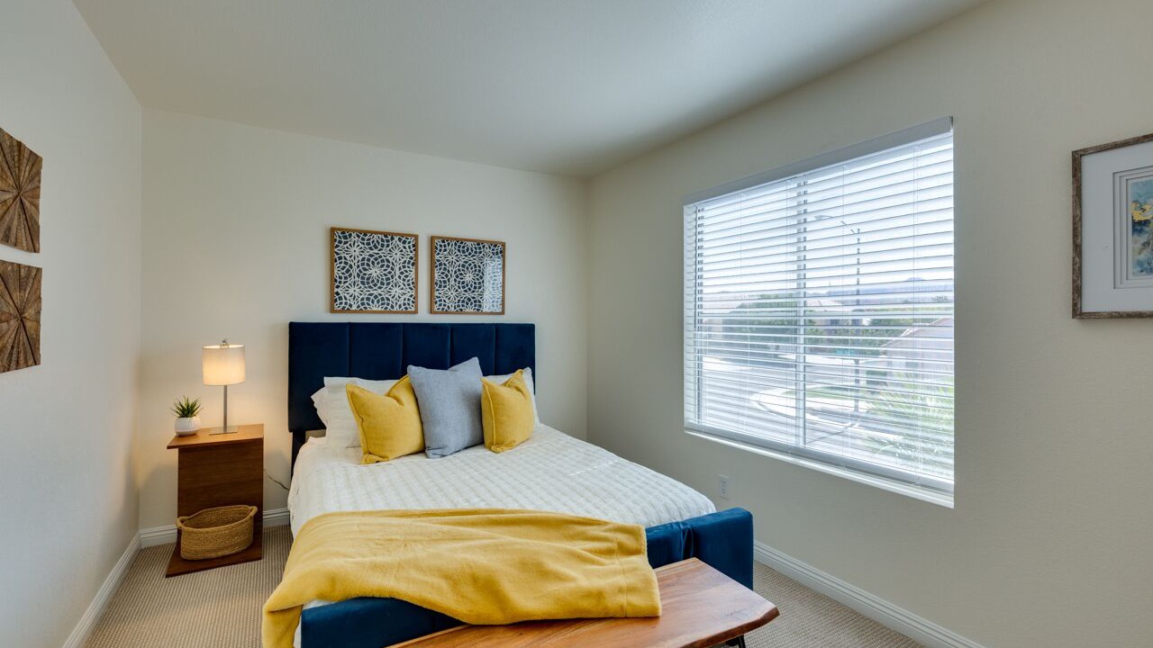 Photo of Bedroom in Green Valley