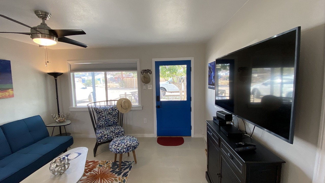 Photo of Livingroom in Joshua Tree
