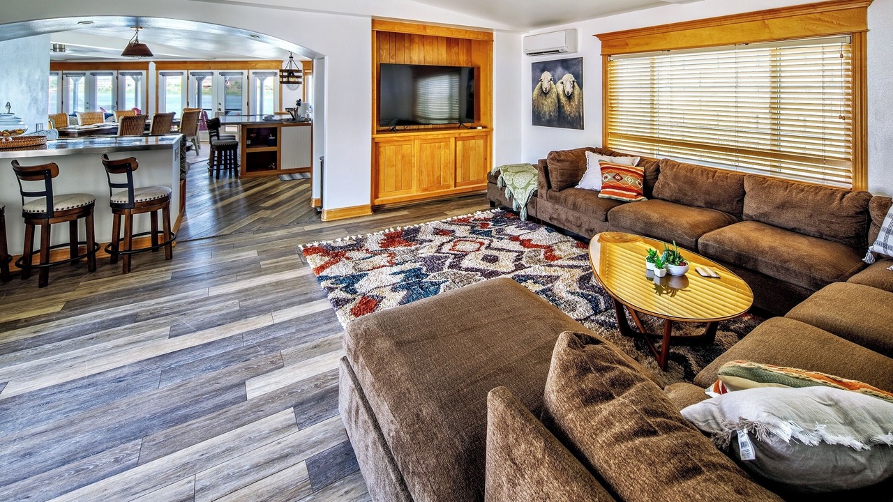 Photo of Bedroom in Parker Strip