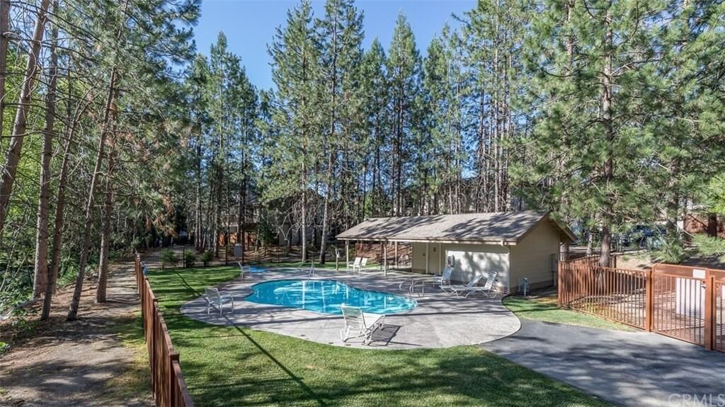 Photo of Outdoor in Bass Lake