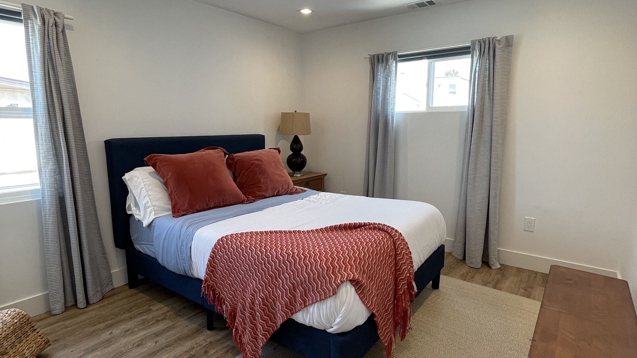 Photo of Bedroom in Ocean Beach