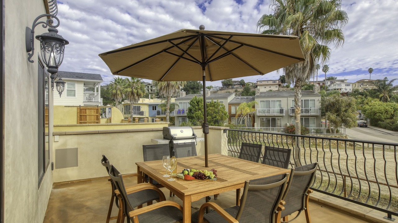 Photo of Bedroom in Avila Beach