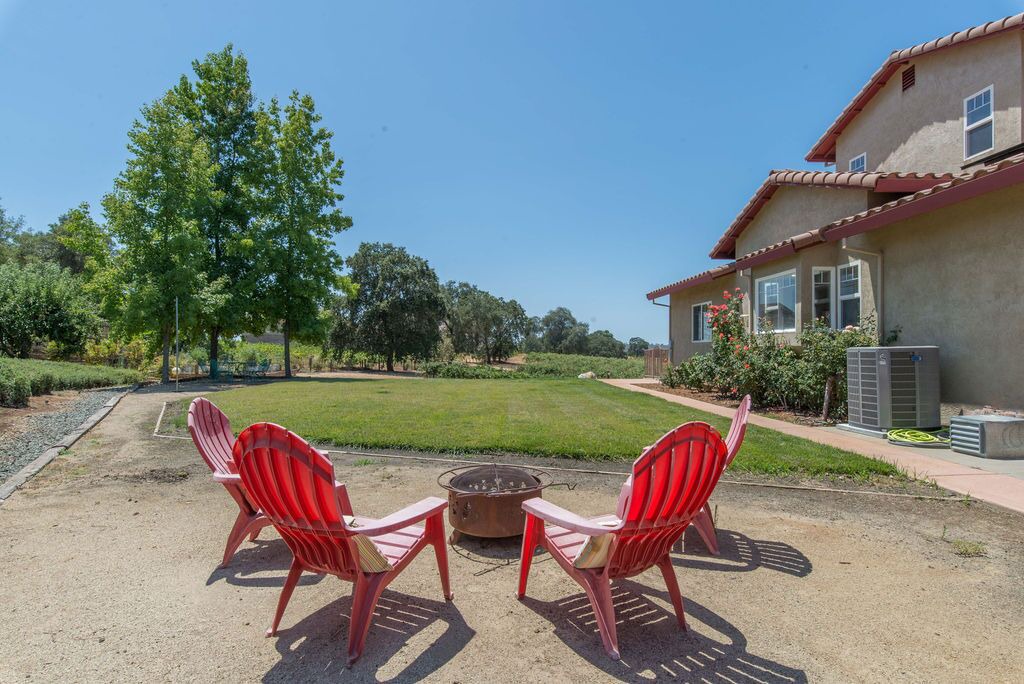 Photo of Patio Balcony in Shenandoah Valley