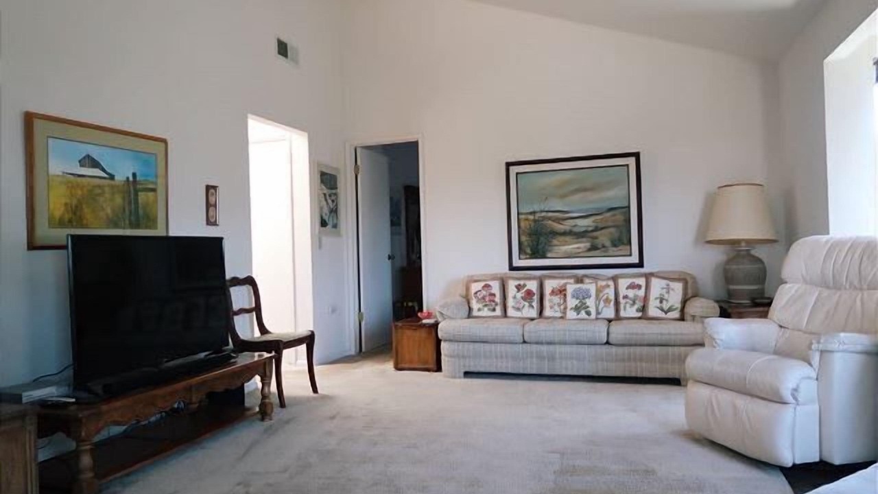 Photo of Livingroom in Baywood-Los Osos