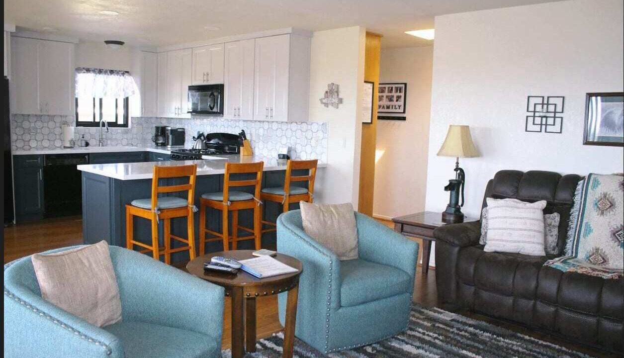 Photo of Livingroom in Baywood Park