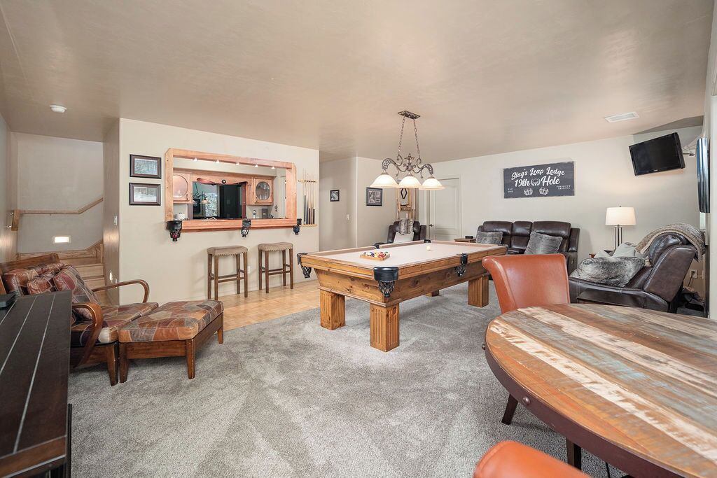 Photo of Bedroom in Mountain Club