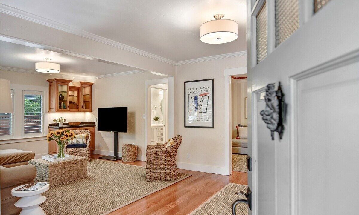 Photo of Livingroom in Healdsburg