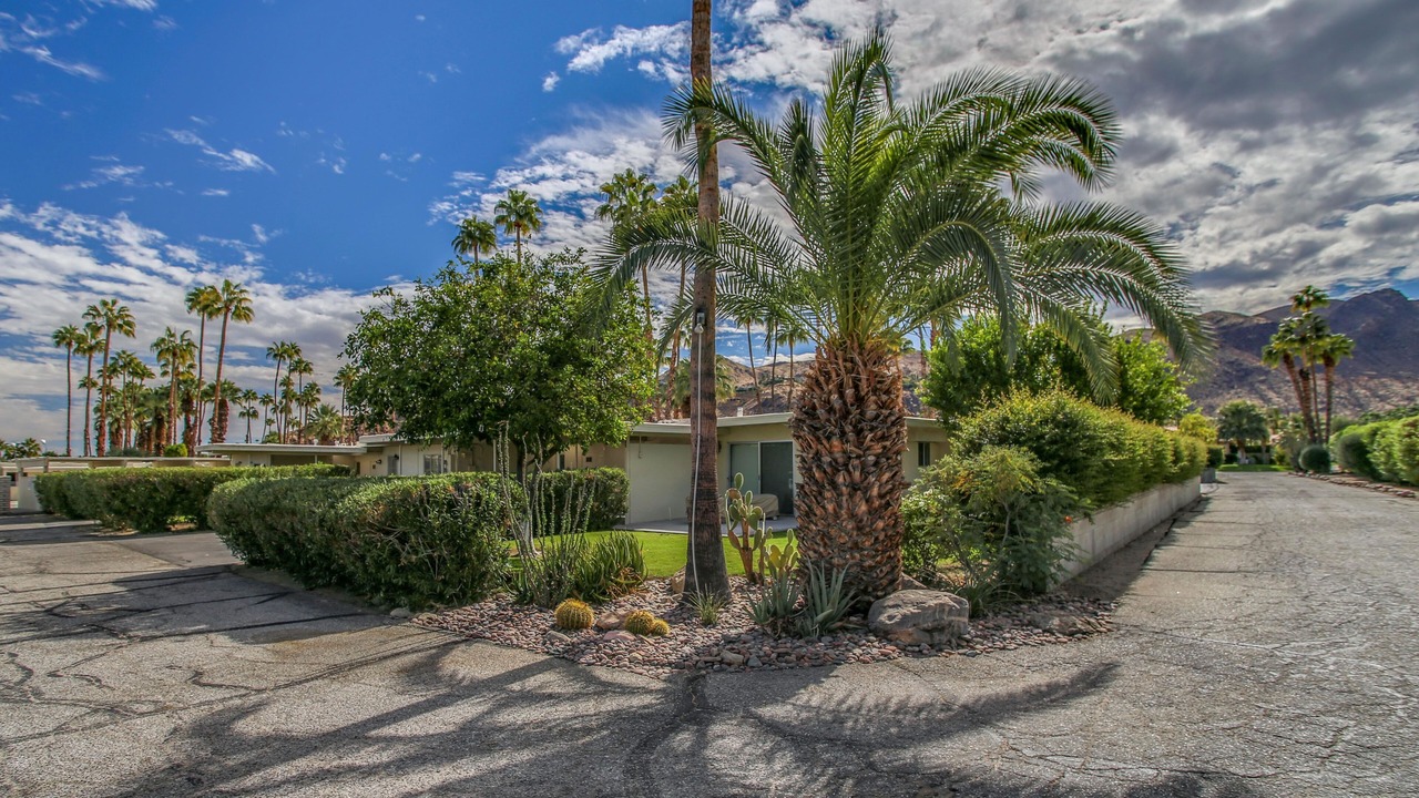 Photo of Outdoor in Araby Commons