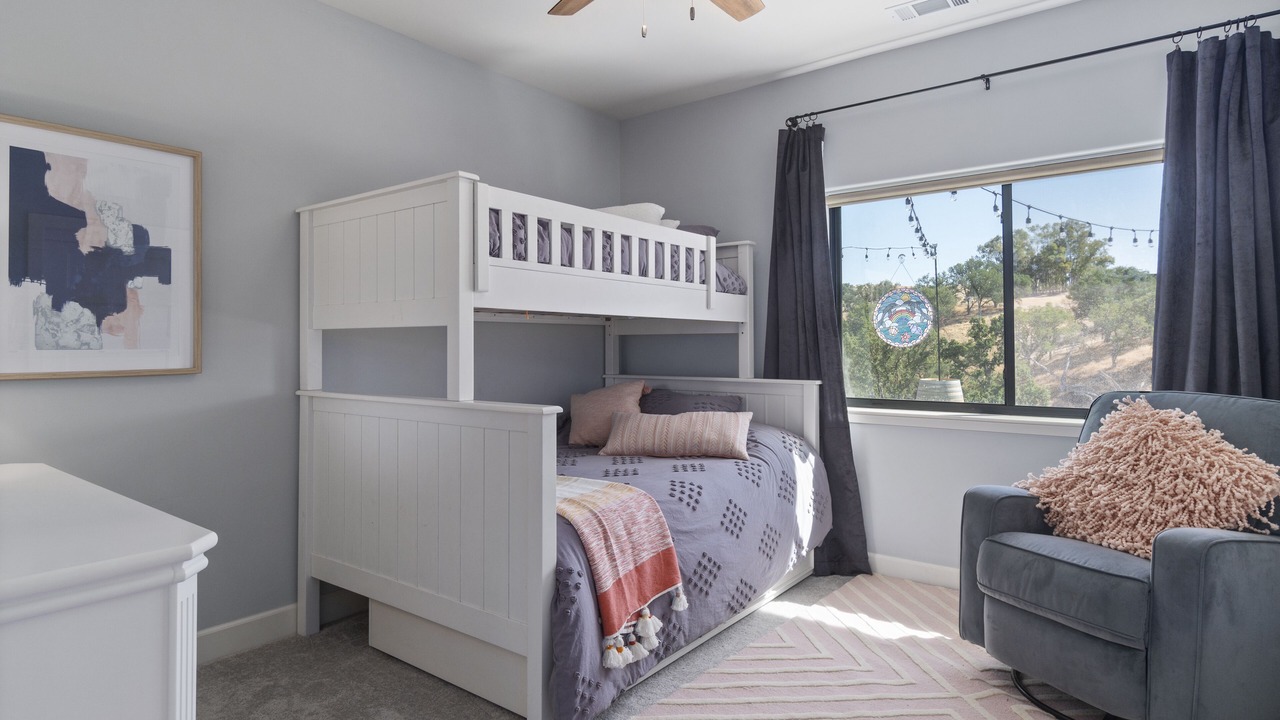 Photo of Bedroom in Atascadero