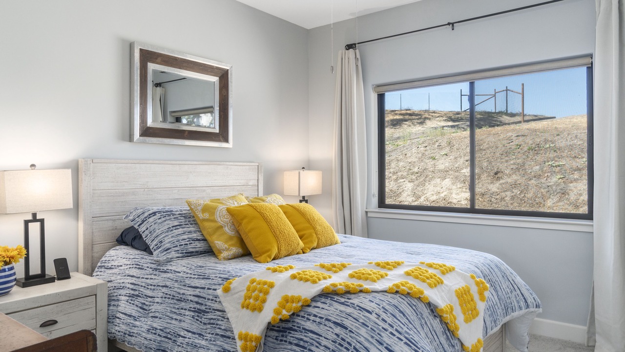 Photo of Bedroom in Atascadero