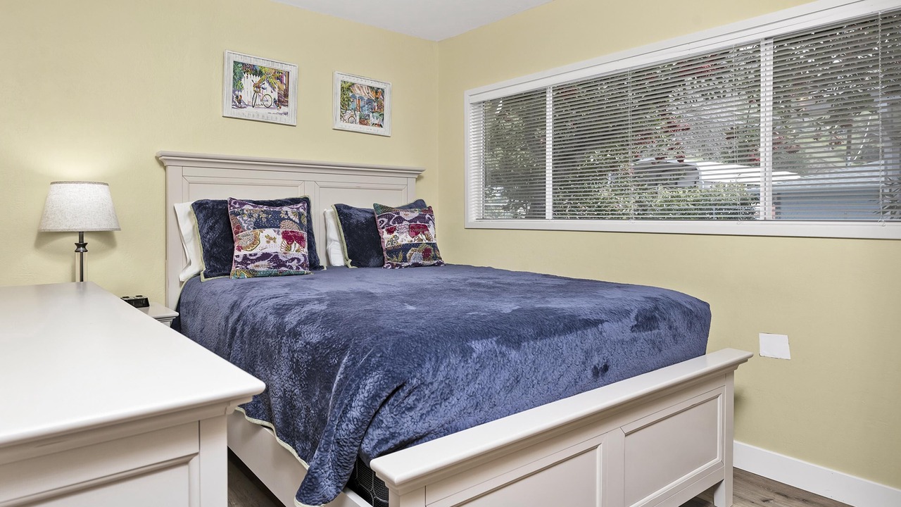 Photo of Bedroom in Wilbur Springs