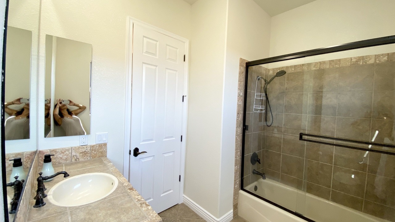 Photo of Bathroom in Desert Hills