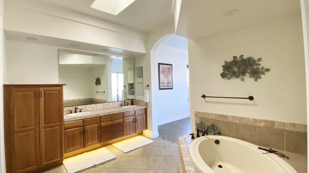 Photo of Bathroom in Desert Hills