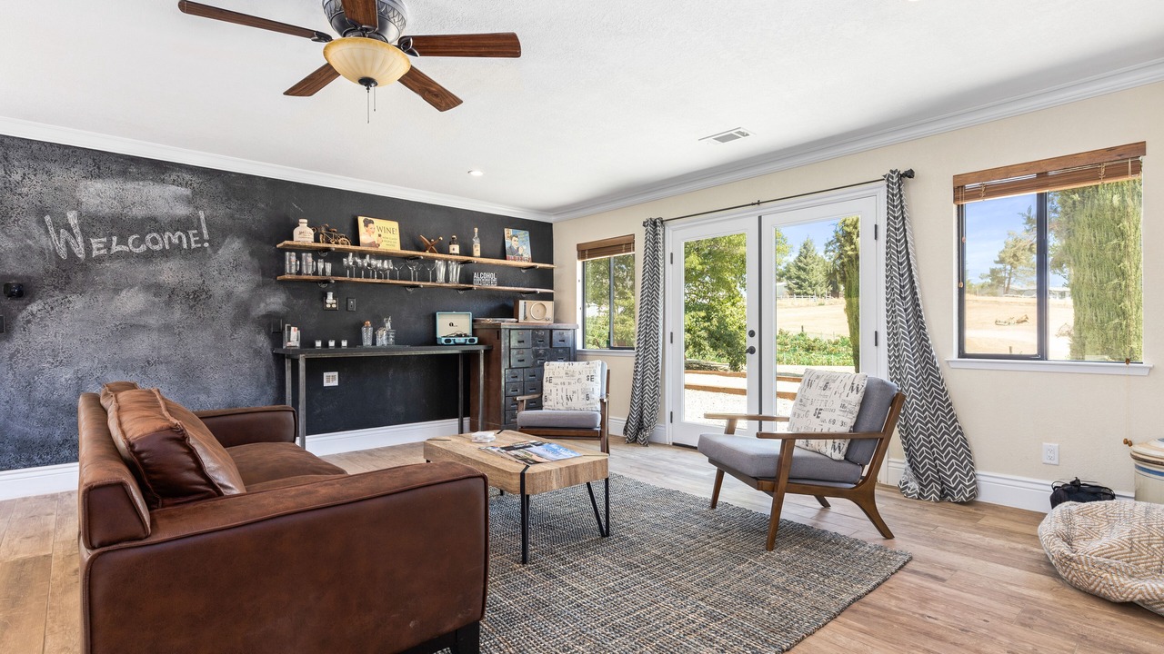 Photo of Livingroom in Paso Robles