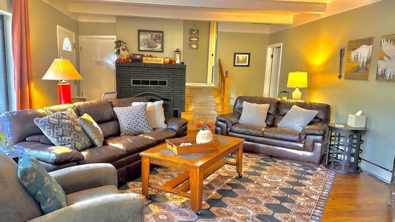 Photo of Livingroom in Groom Creek