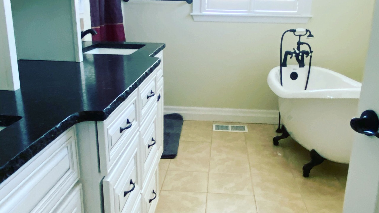 Photo of Bathroom in Grants Pass