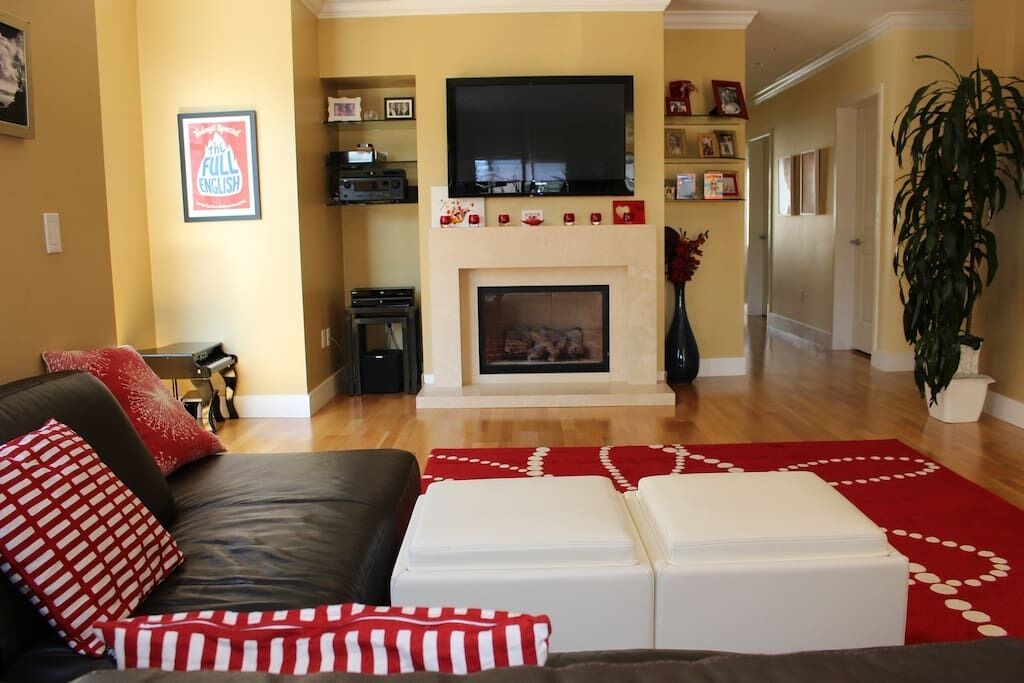 Photo of Bedroom in Lower Nob Hill