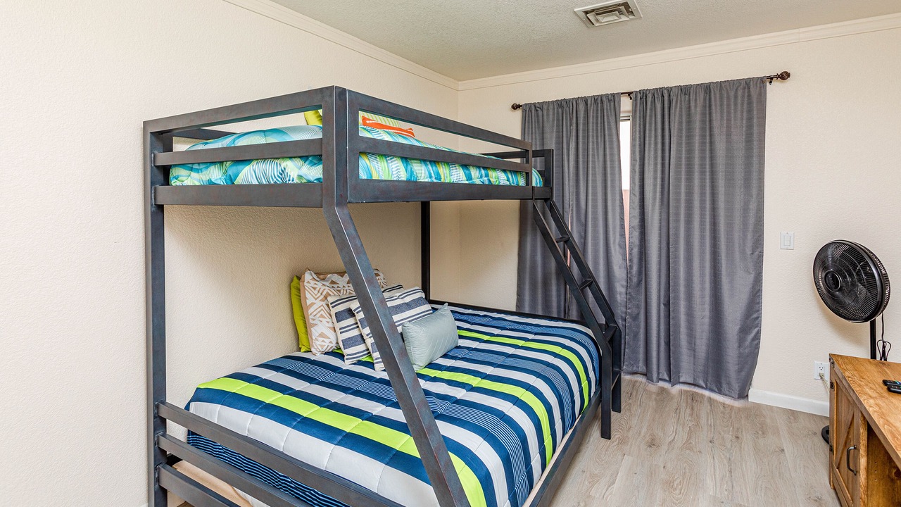 Photo of Bedroom in Lake Havasu City