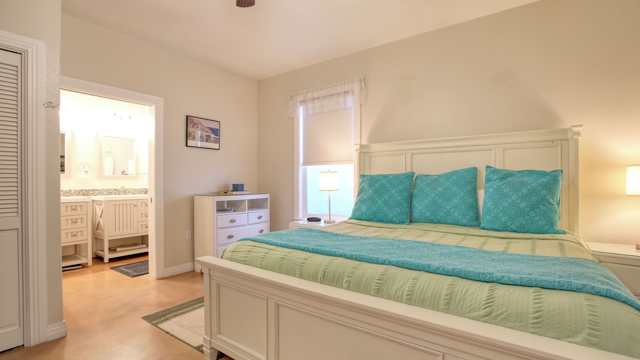 Photo of Bedroom in Oceano
