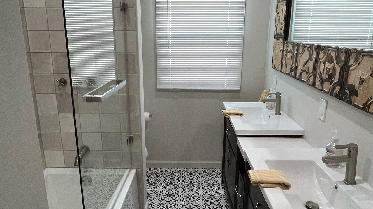 Photo of Bathroom in West Junior College