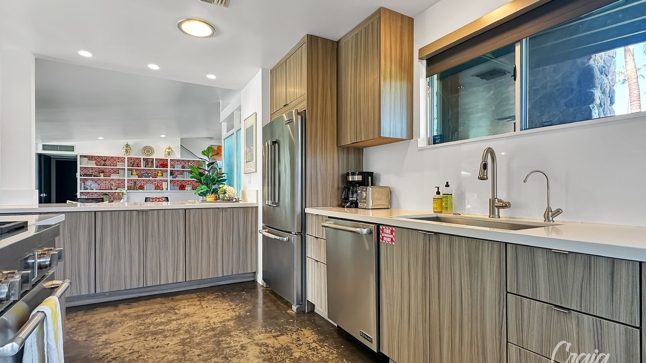 Photo of Kitchen in Tahquitz River Estates