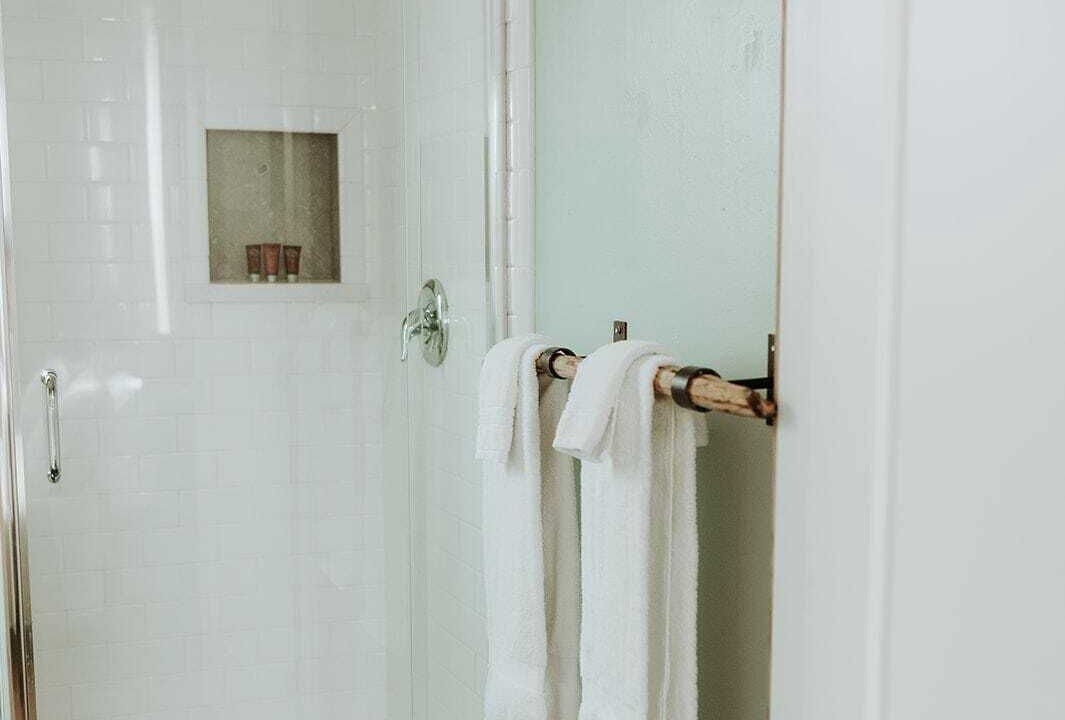 Photo of Bathroom in Baywood Park