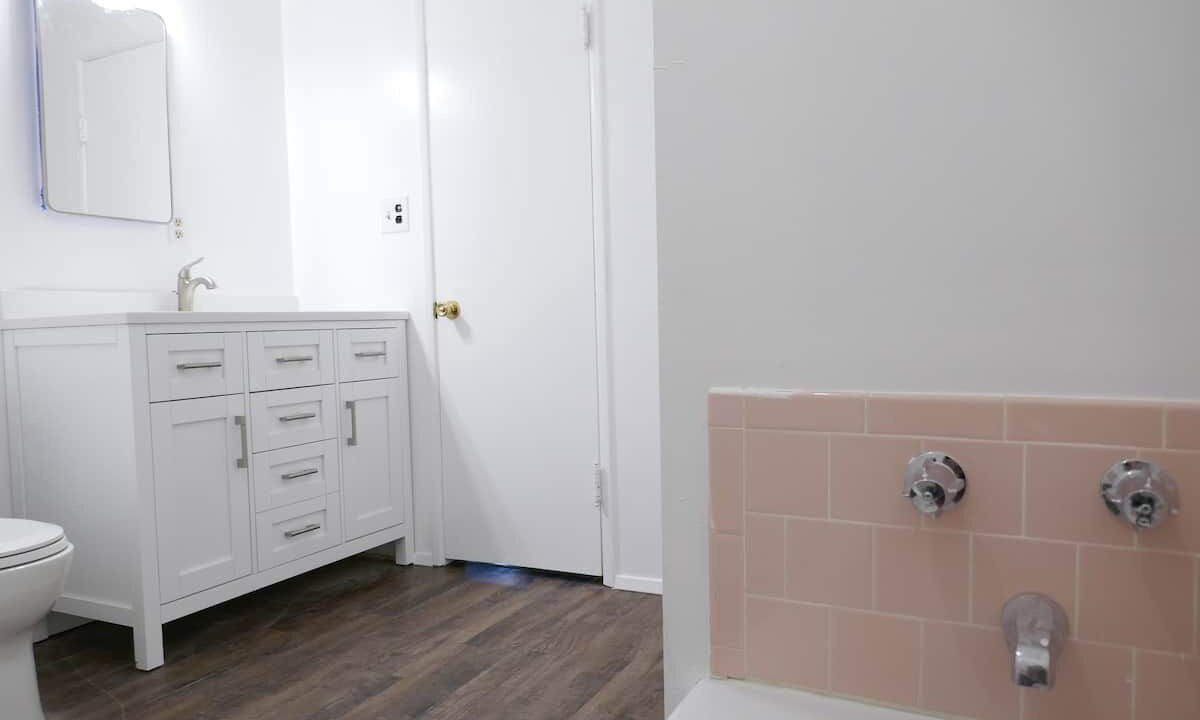 Photo of Bathroom in Kernville