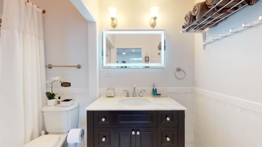Photo of Bathroom in Laguna Niguel