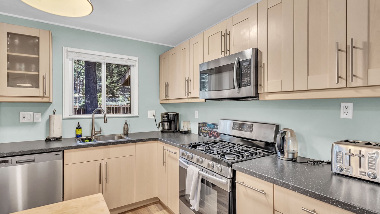 Photo of Kitchen in Tahoe Paradise