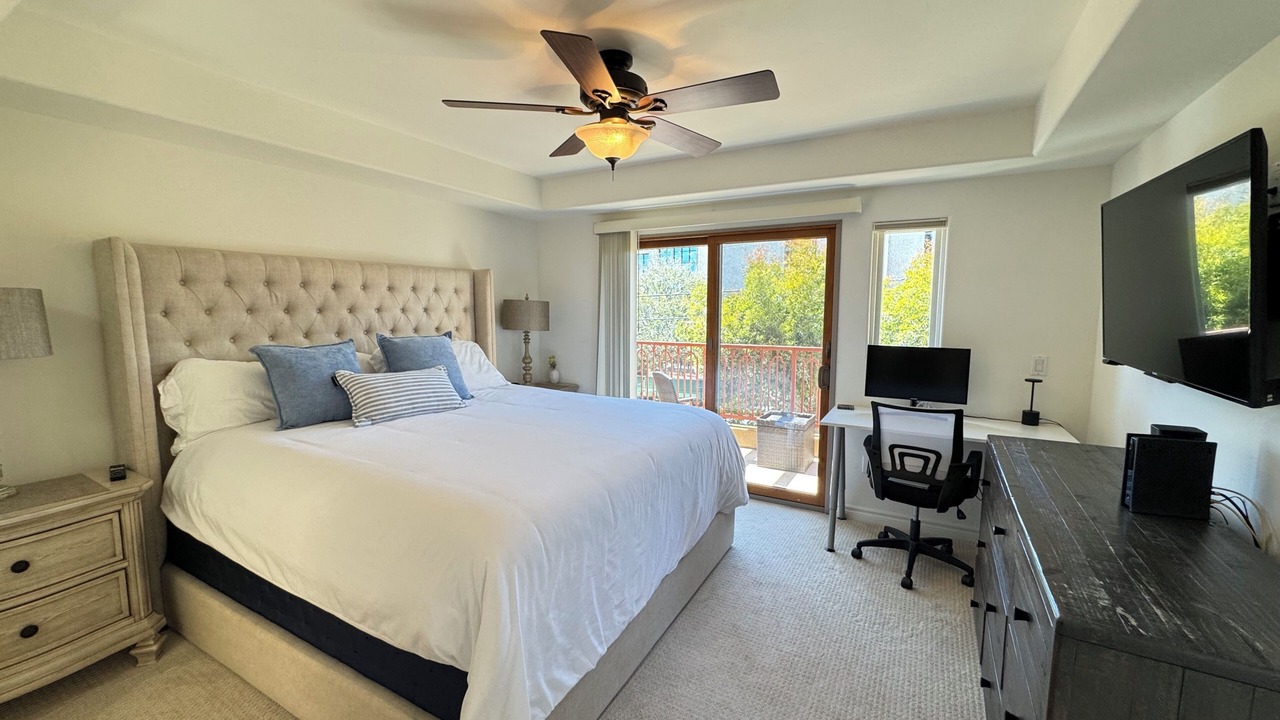 Photo of Bedroom in Crown Point