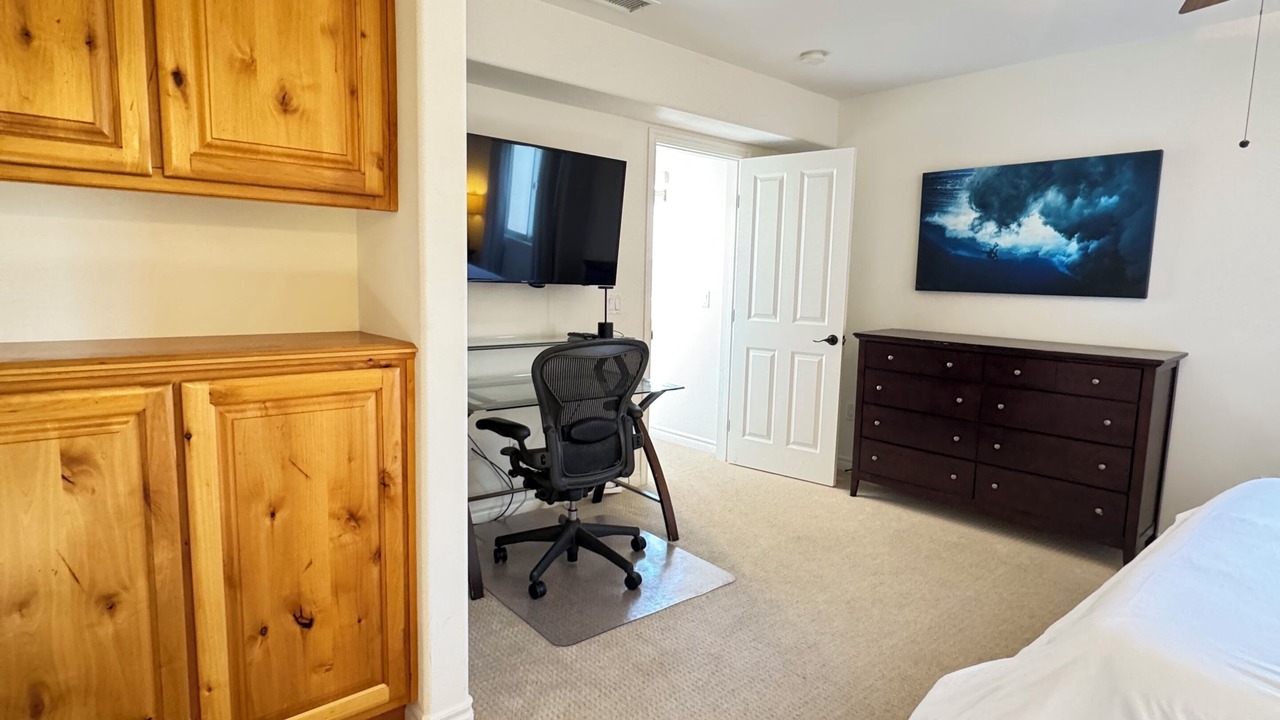 Photo of Bedroom in Crown Point