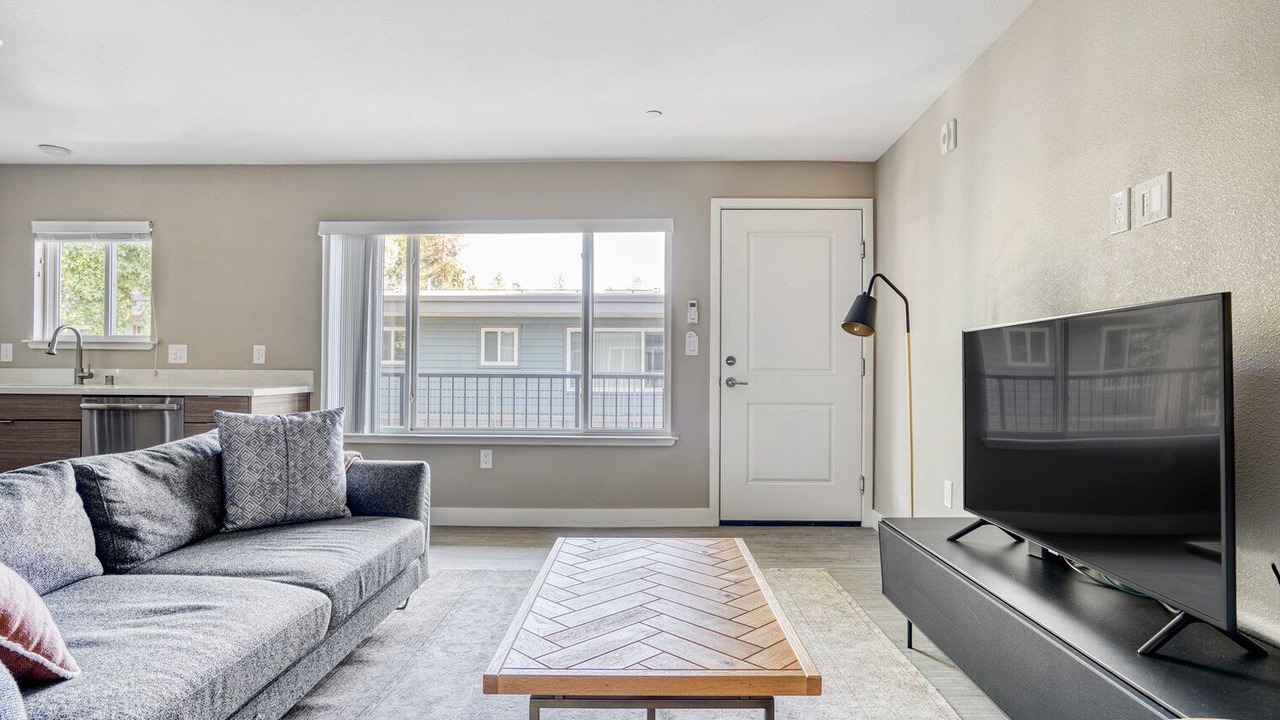Photo of Livingroom in Campbell