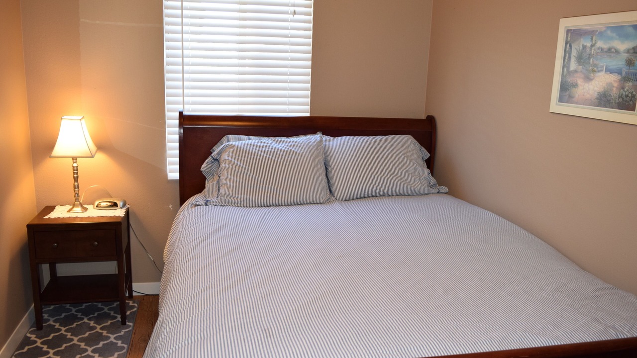 Photo of Bedroom in Downtown