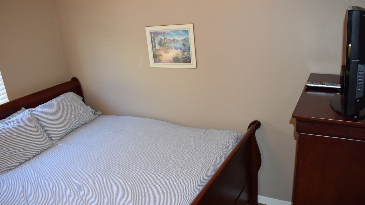 Photo of Bedroom in Downtown