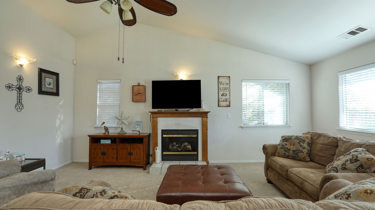 Photo of Bedroom in Oceano