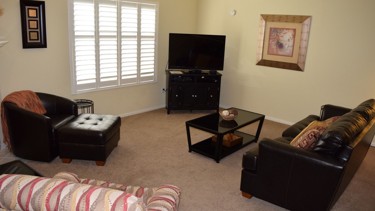 Photo of Livingroom in Downtown