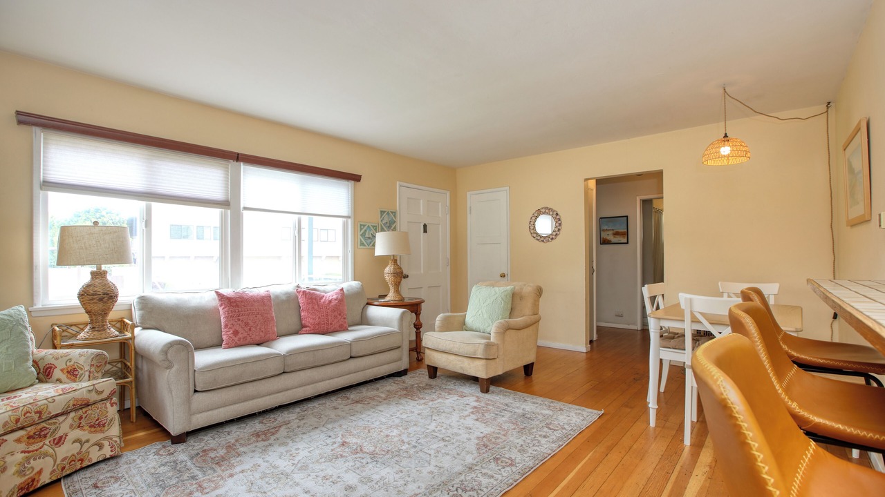 Photo of Bedroom in Downtown