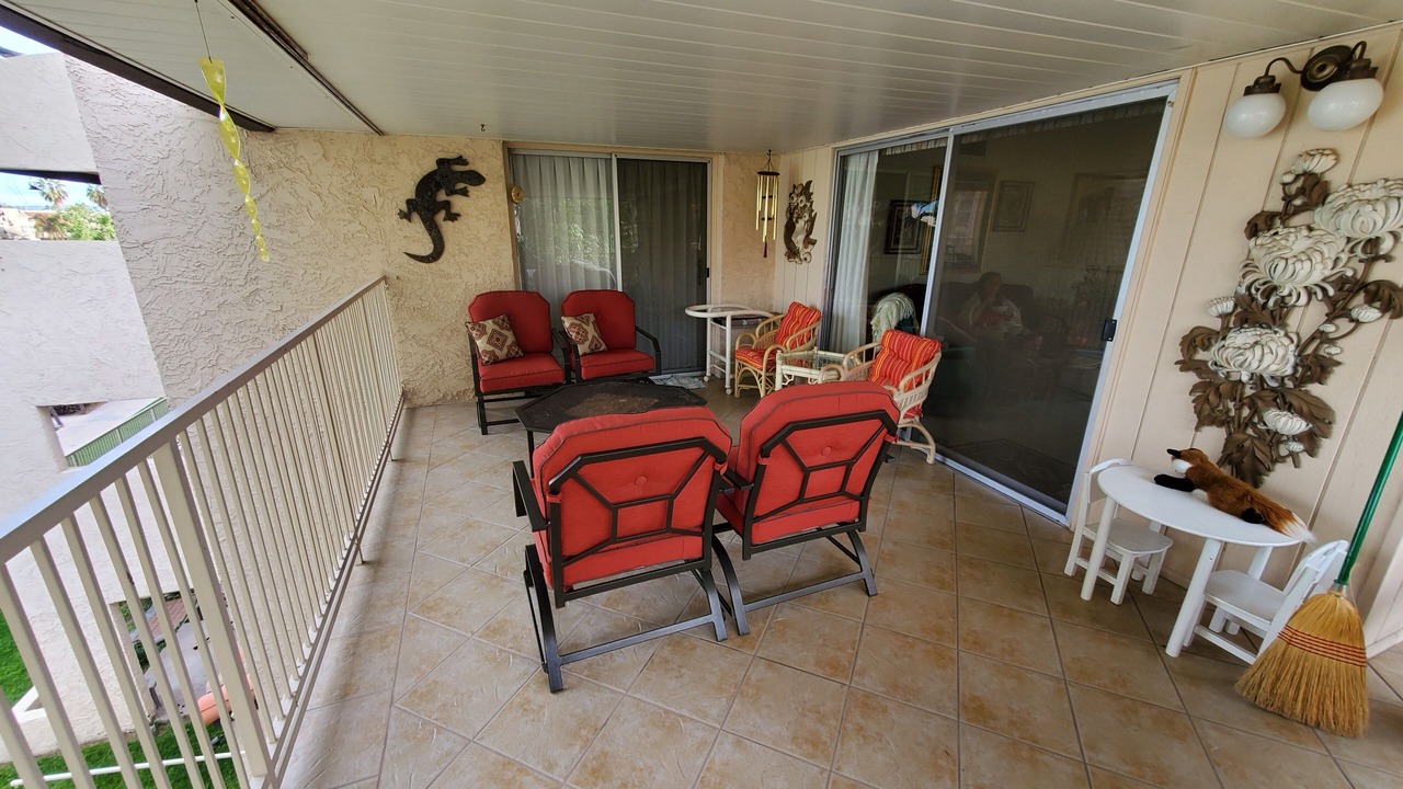 Photo of Patio Balcony in Lake Biltmore Estates