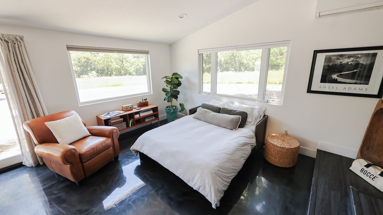 Photo of Bedroom in Templeton