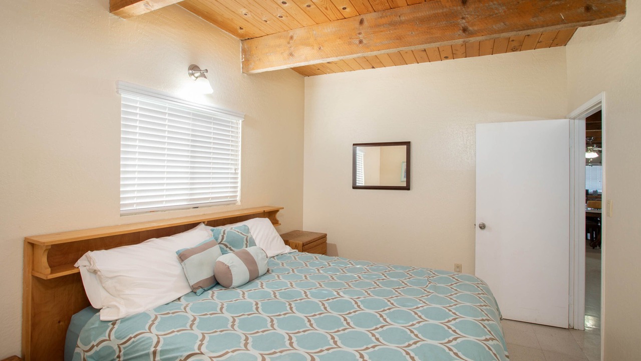 Photo of Bedroom in Oceano