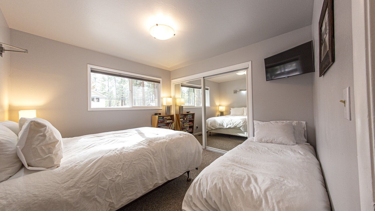 Photo of Bedroom in Skyland