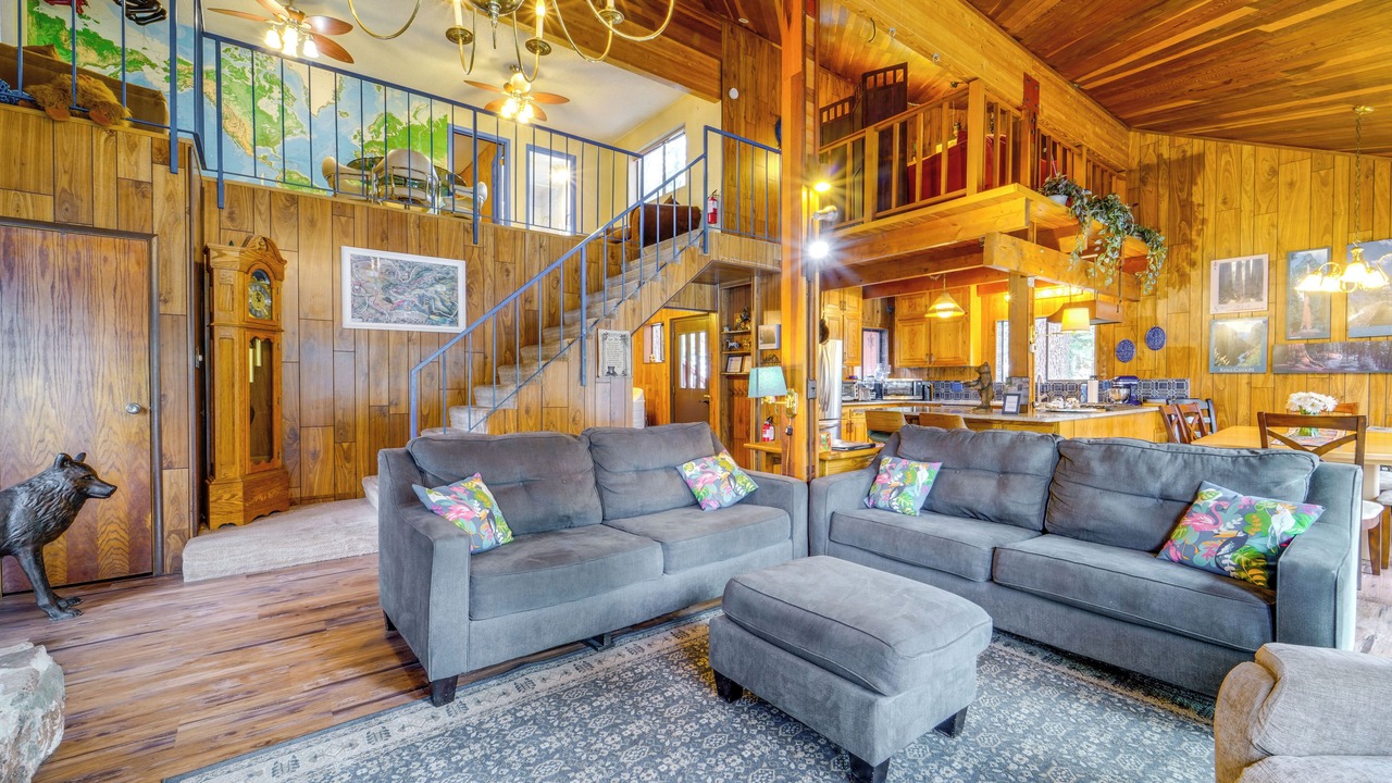 Photo of Livingroom in Truckee