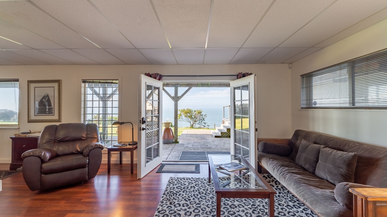 Photo of Livingroom in Trinidad