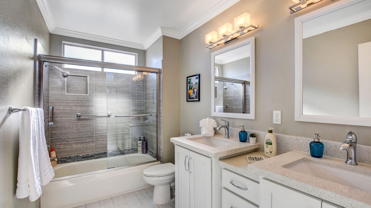 Photo of Bathroom in Paradise