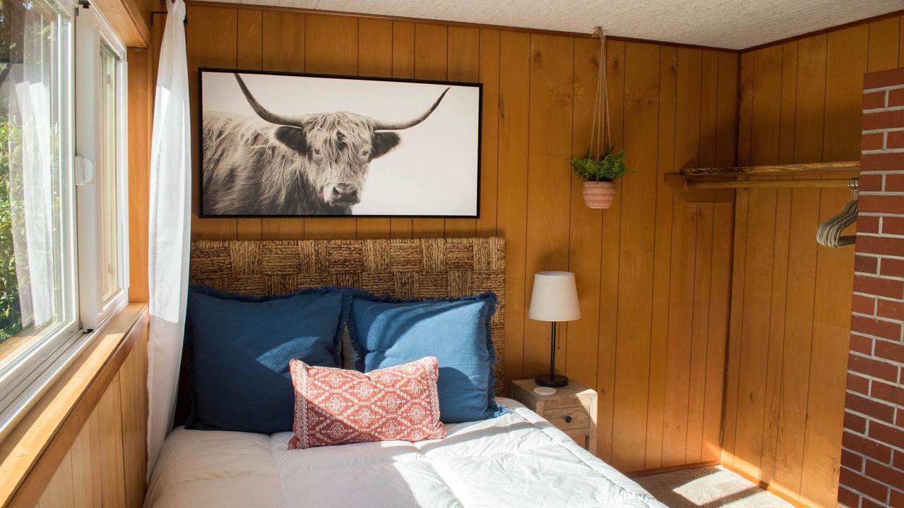 Photo of Bedroom in Creswell