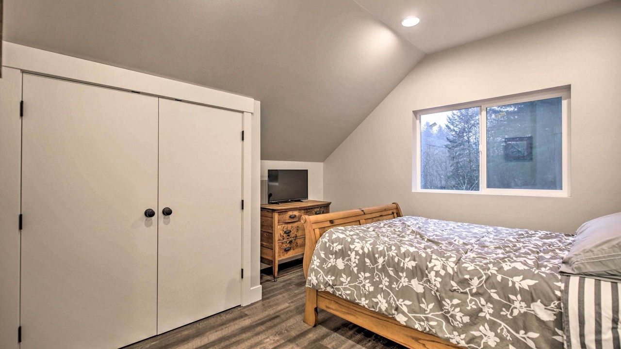 Photo of Bedroom in McMinnville