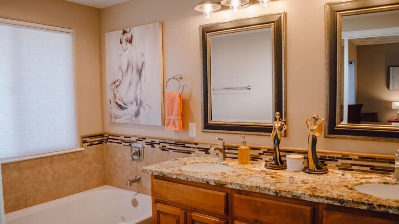Photo of Bathroom in Oceano