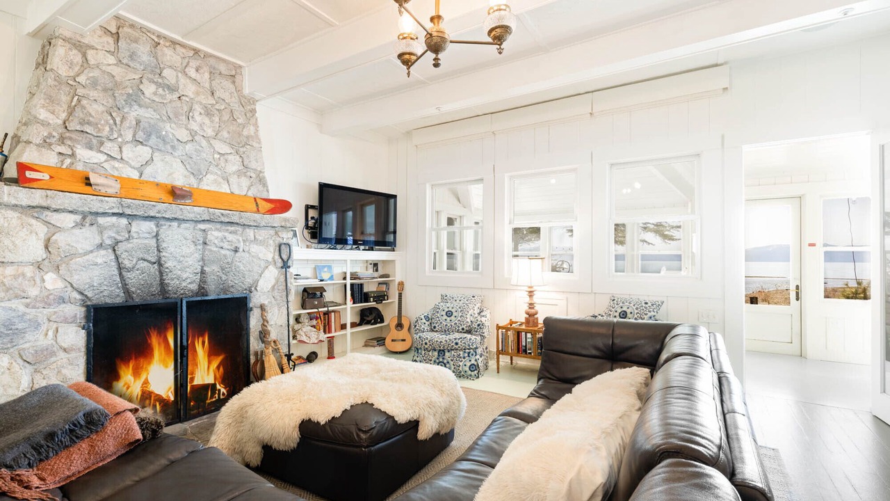 Photo of Livingroom in Homewood