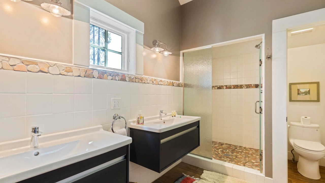 Photo of Bathroom in Homewood